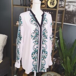 Artistry print blouse with beautiful detail!